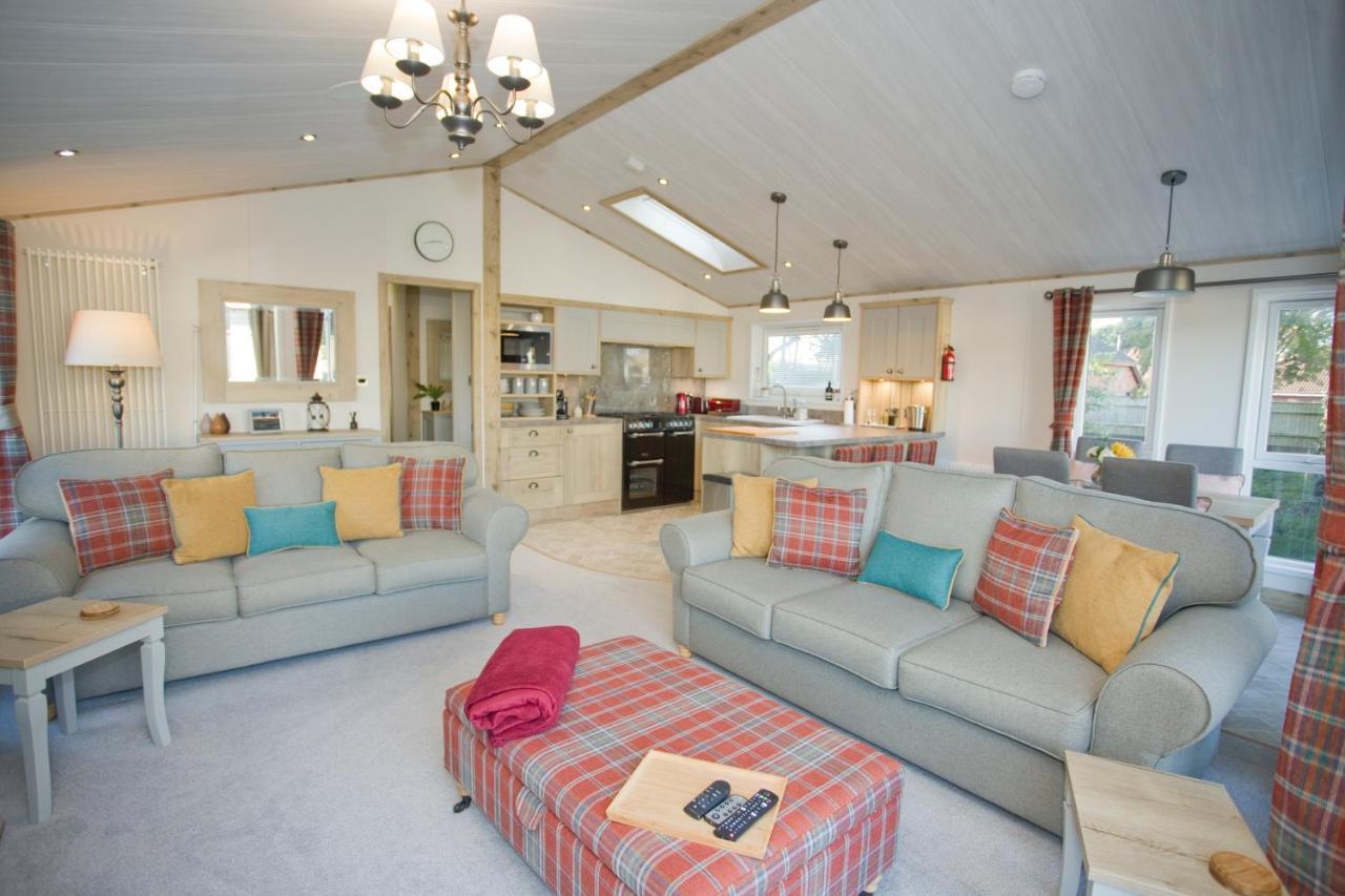 6 Berth Luxury In Christchurch Dorset Holiday home